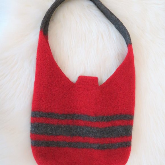 Red & Gray Cashmere Purse - Picture 3 of 3